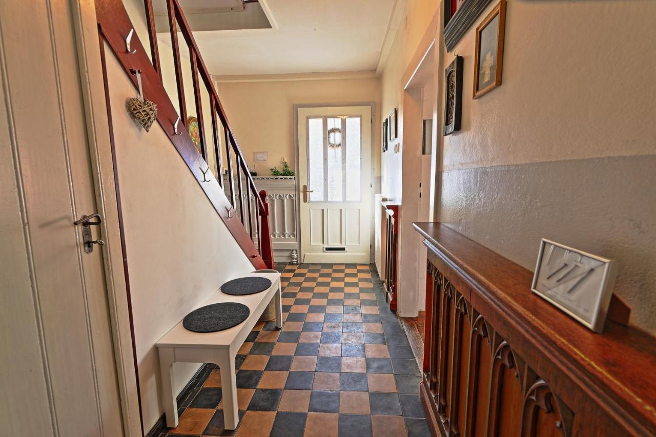 Haus Schneider Kaetchen Villa Deudesfeld Bagian luar foto
